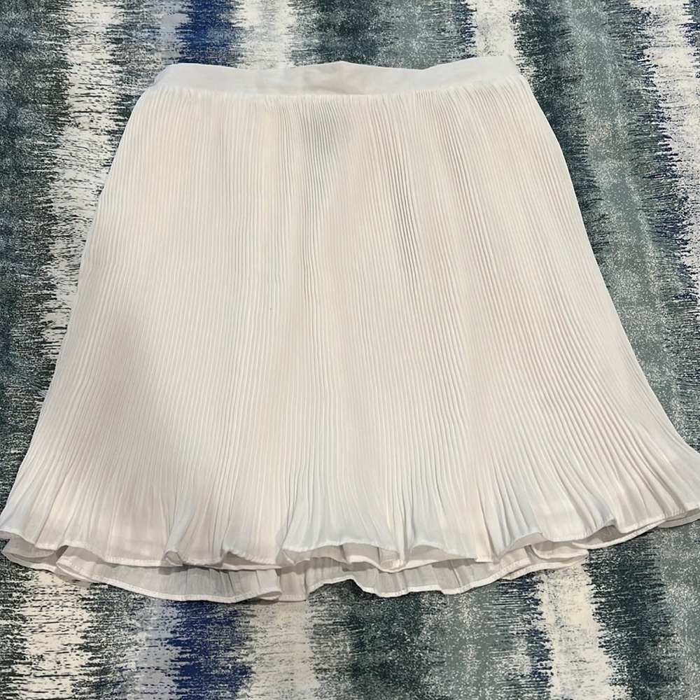 White mini skirt